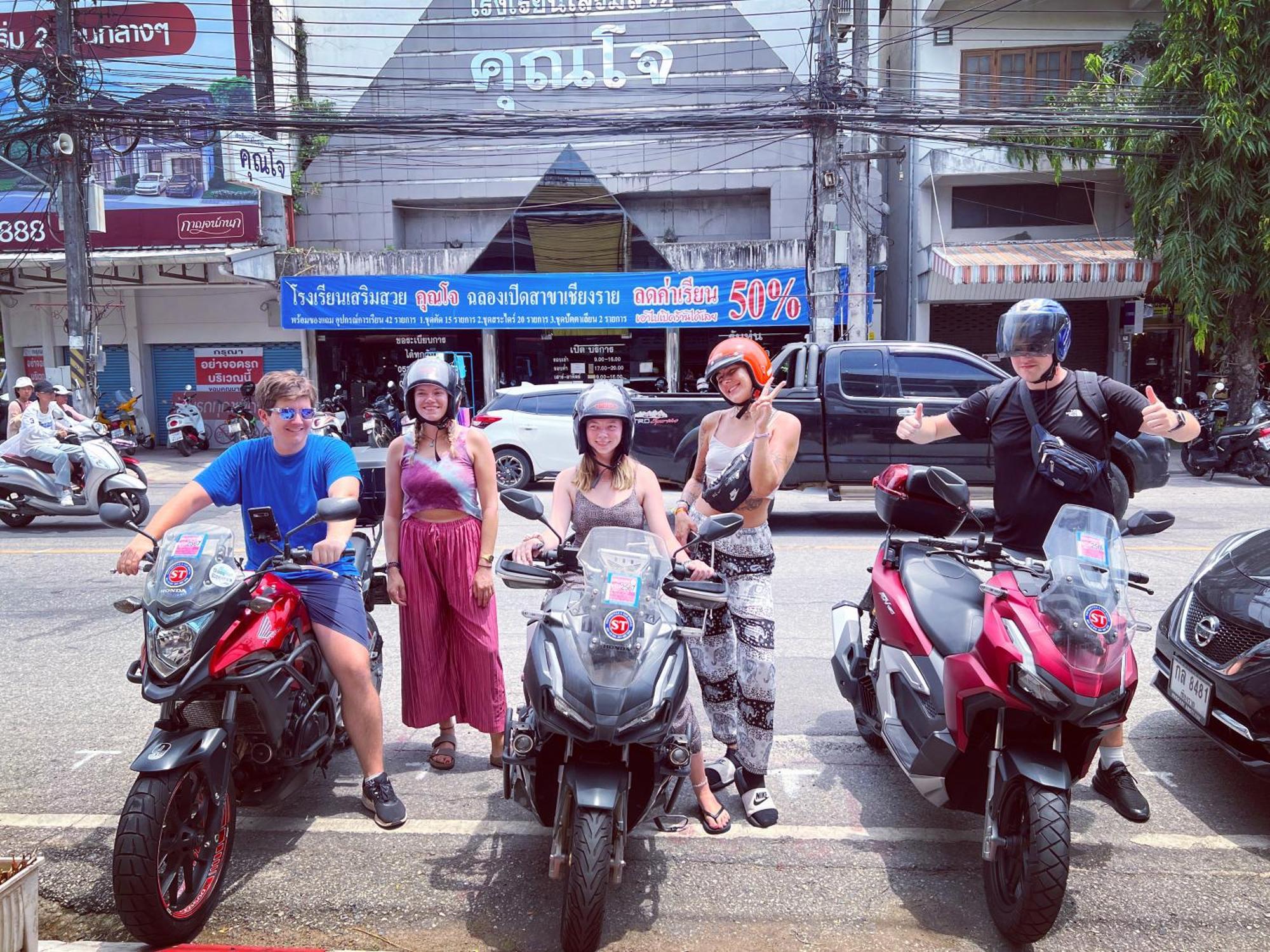 Together Backpackers Hostel Chiang Rai Eksteriør bilde